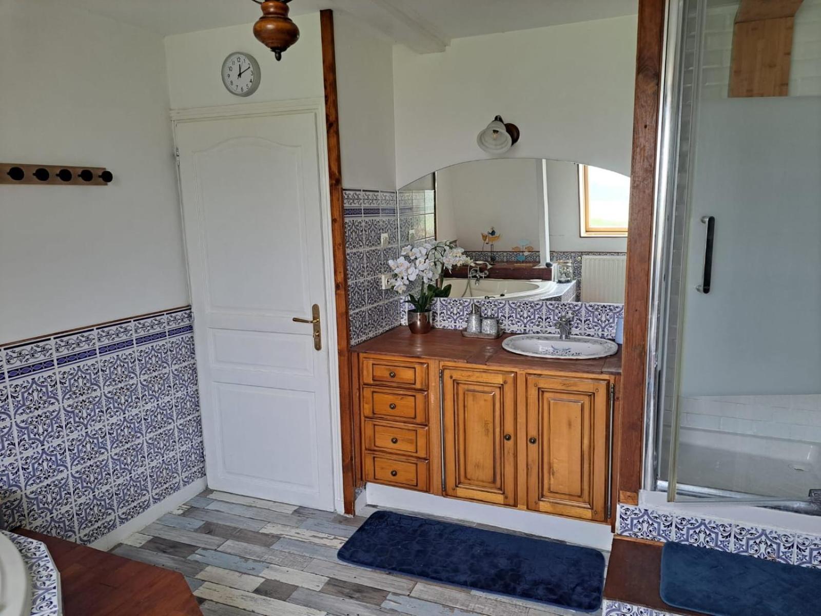 La Maraitiere Villa Guînes Dış mekan fotoğraf